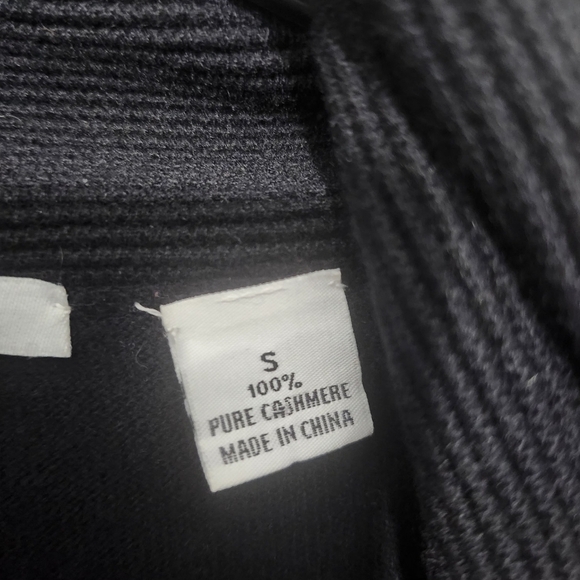 Autumn Cashmere Women's  Sweater Ponchos Shawl Size S Black 100% Cashmere - Picture 6 of 11